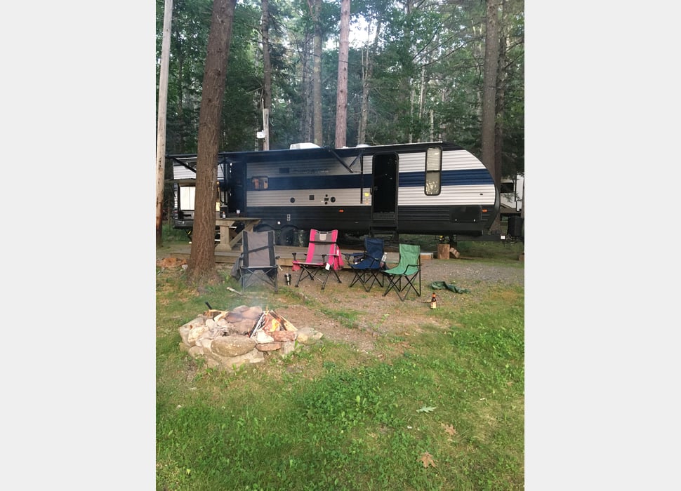 Travel Trailer rentals in Newport