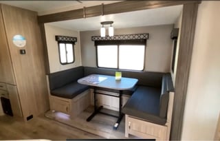 2020 Coachmen RV Freedom Express Ultra Lite 257BHS