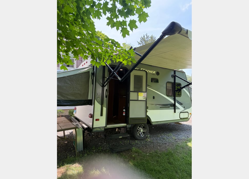 Travel Trailer rentals in westport