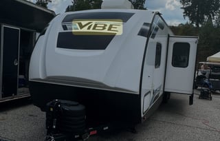 2022 Forest River Vibe 26BH