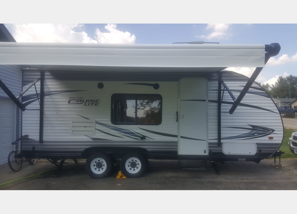 Travel Trailer rentals in Dexter