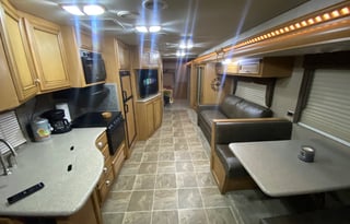 Family of 5's Home away from Home  for Rent