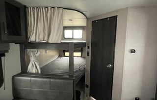 Escape in Style! Grand Design Friendly Adventure