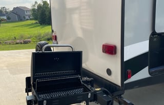 Cousin Eddie - 2018 Keystone RV Bullet 287QBS