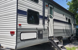 2021 Gulf Stream RV Conquest 276BHS