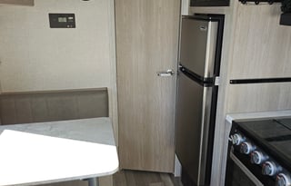 "The Ross"  cozy 2022 rockwood geo pro 19FD