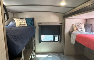 Spacious GLAMPING in “Big Gem”