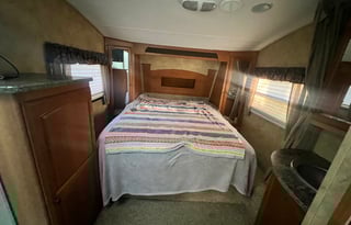 2010 Keystone RV Cougar 276RLS