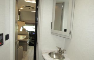 2025 Thor Chateau 22Z - Spacious Class C RV-GLG01