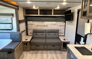 Roam freely, rest comfortably - Surveyor Legend