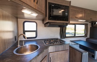 2020 Winnebago Minnie Winnie  31f - w/ Starlink
