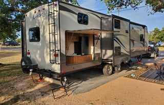2016 CrossRoads RV Longhorn ReZerve LTZ33BH