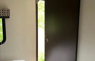 2018 KZ Sportsmen LE 261BHLE