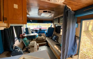 1989 Van American GMG Cobra Malibu Motor Home