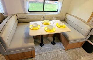 2022 Prime Time RV Avenger 27DBS