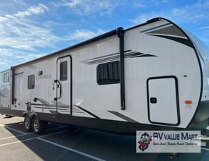 Forest River RV Grand Surveyor 253RLS