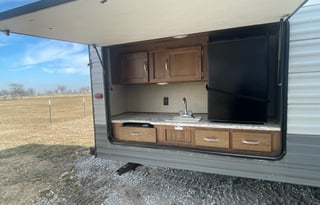 King adventure wagon