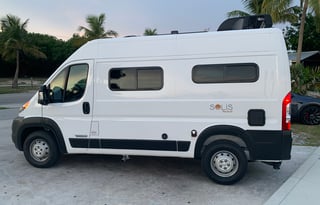 Adventure Van, loaded, Ac, Solar, 2023 Winnebago Solis Pocket