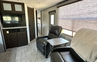 2021 Heartland Trail Runner 27 RKS