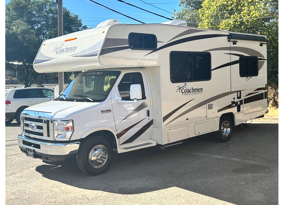 Class C Motor Home rentals in San Jose