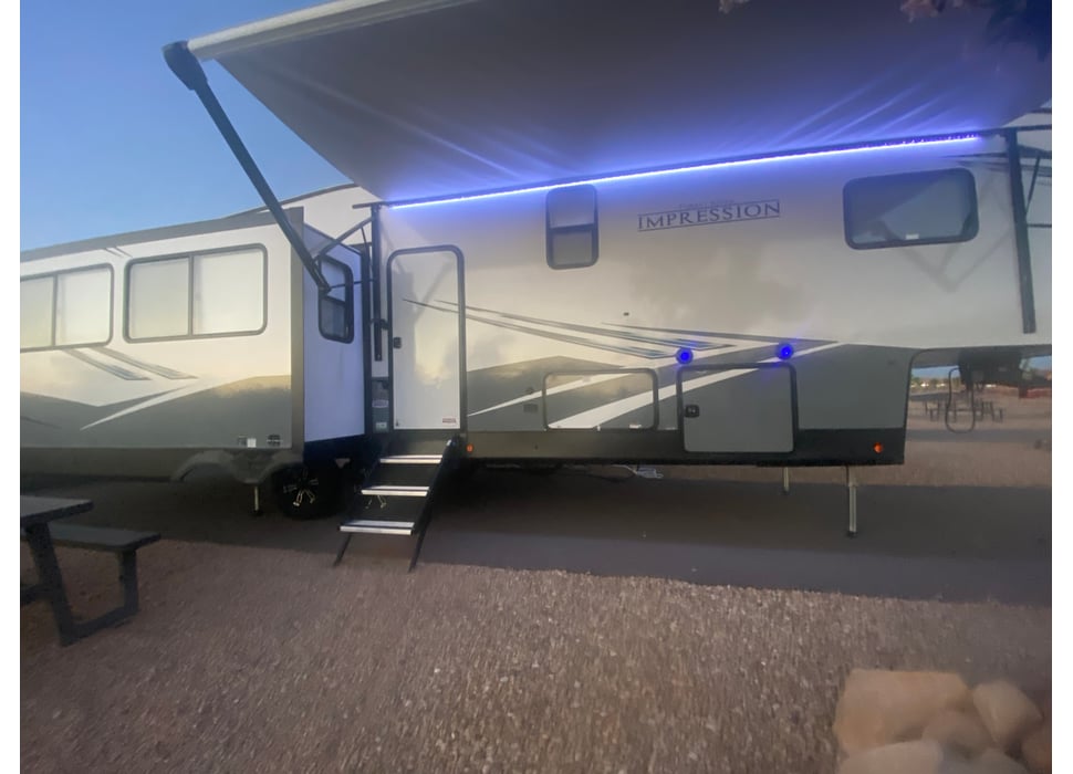 Fifth Wheel rentals in Washington