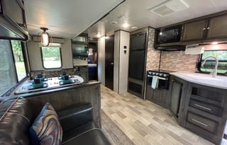 MICKEY -  2019 Heartland Mallard M27