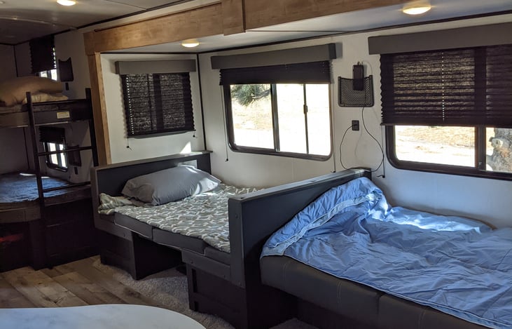 Lots of sleeping space! The table and couch fold down into beds.