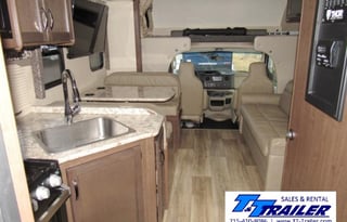 2019 Thor Four Winds 28Z