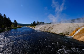 24 Winnebago Revel ALPINE FREE P/U +MILES+STARLINK