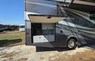 2023 Winnebago Vista 29v