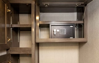 Boondocking'sDream:FREEMega Solar Power,Free WiFi