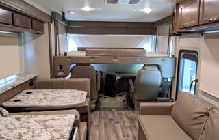2019 Jayco Alante Sleeps 8 Comfy! Bunkhouse! Kids!