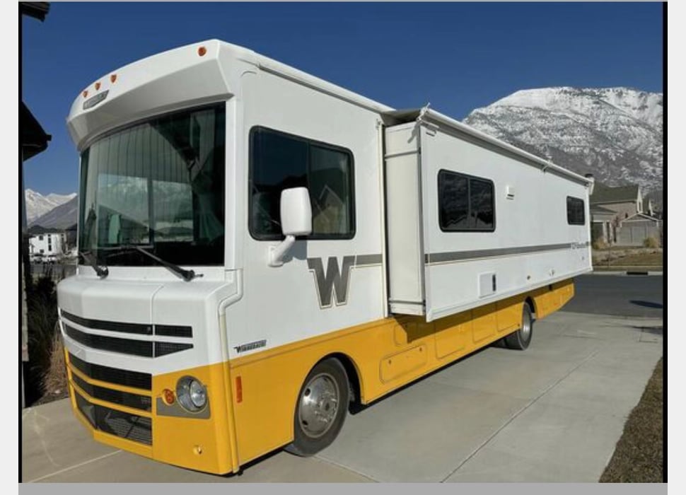 Class A Motor Home rentals in Springville