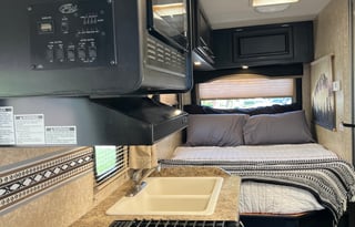 2010 Thor Four wind 23A Majestic