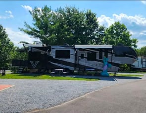 Dutchmen RV Voltage V4205