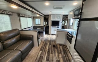 Keystone Bullet 28ft Bunkhouse - Sleeps 9