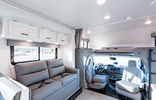 2022 EAST TO WEST Entrada 2900DS