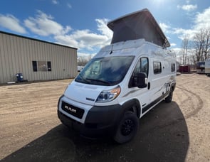 Winnebago Solis NPF Limited Edition 59P