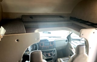 2017 Thor Motor Coach Chateau 31L