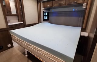 2022 Entegra Coach - Vision XL  36A