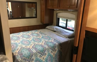 2011 Damon Daybreak 35BD