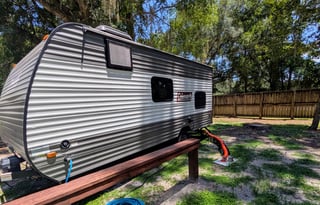 2024 Coleman Lantern 17b- Light & Easy Tow