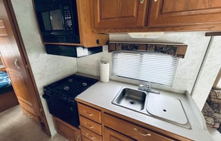 2002 Four Winds RV Four Winds 28A