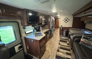 2016 Forest River RV Georgetown 364TS