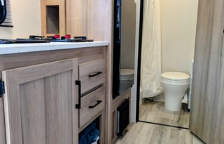 2025 Keystone RV Coleman 17b