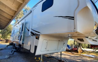 2009 Keystone Fuzion FZ 302