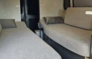 2025 Thor Motor Coach Dazzle 2LB