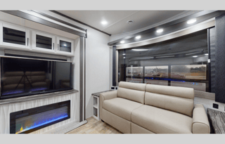 2023 Cross Roads RV Hampton HP370FDL