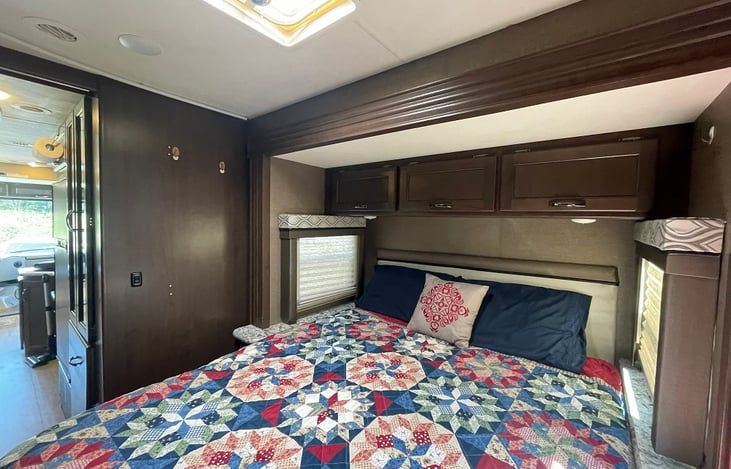 Bedroom slide out with Queen bed.