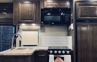 SUMMER SPECIAL-Your Comfortable Glamping Solution!